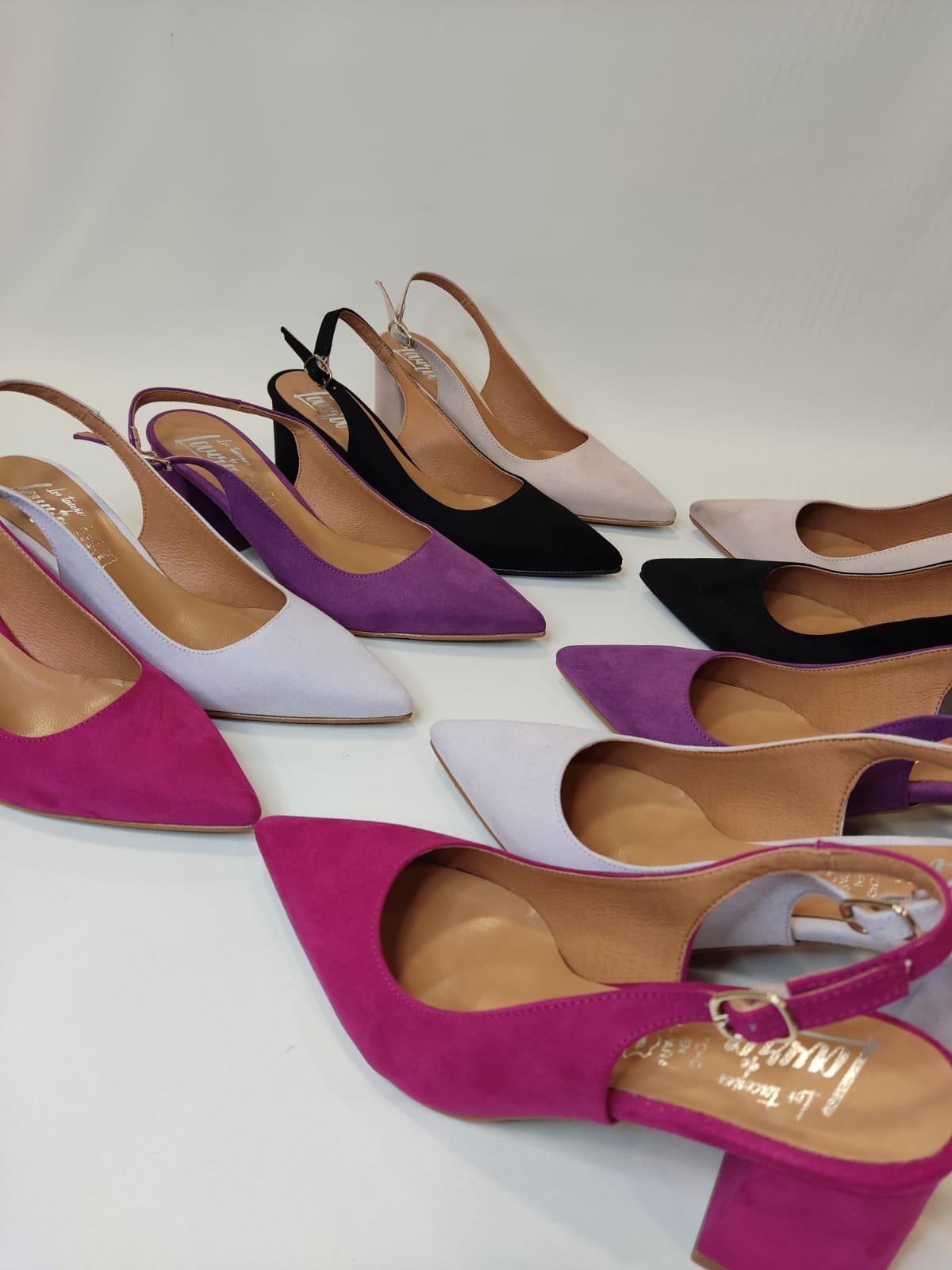 axel-destalonado-salon-tacon-ancho-tacones-laura-1
