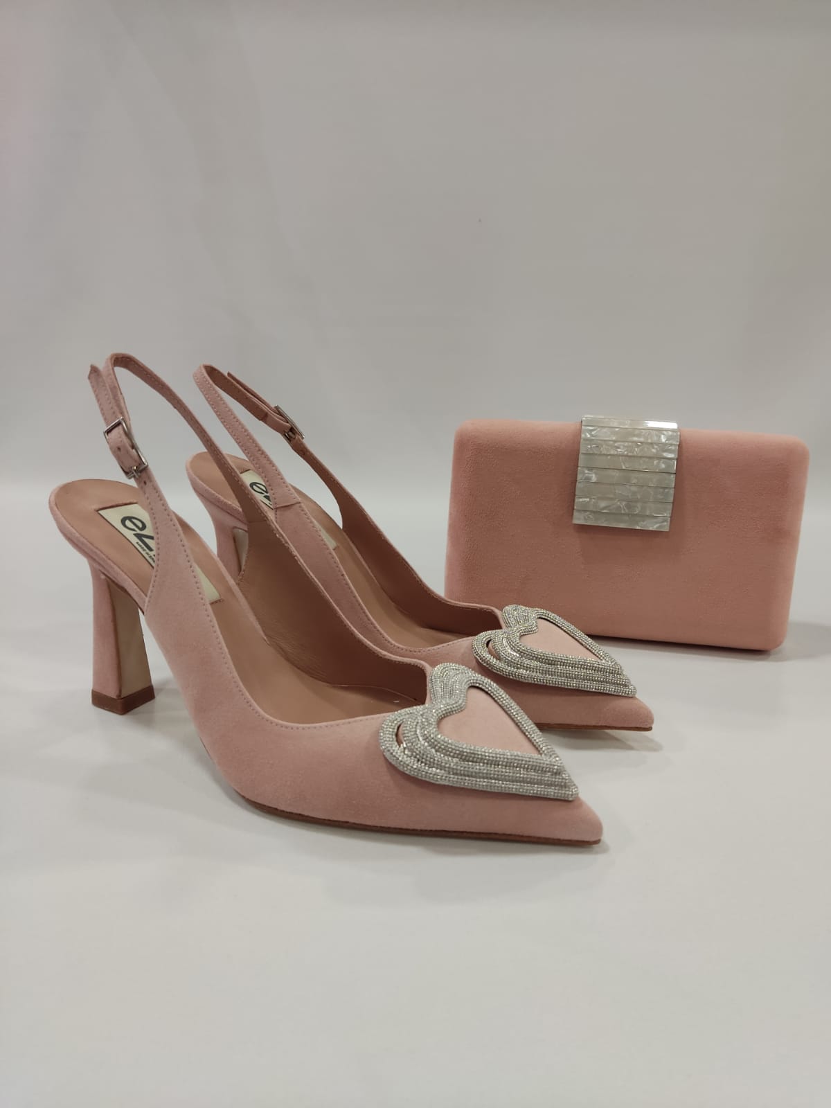 bali-ezzio-tacones-laura-corazon-swarovksy-rosa-nude-verde-agua-2