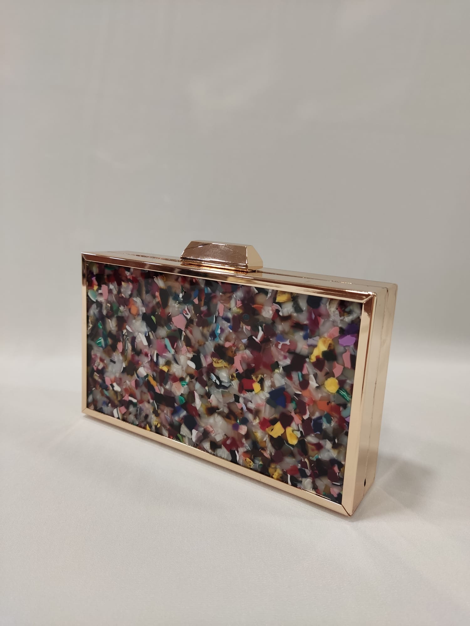 cartera-clutch-tacones-laura-marco-dorado-burdeo-beige-mostaza-hueso-agua-40-802-3