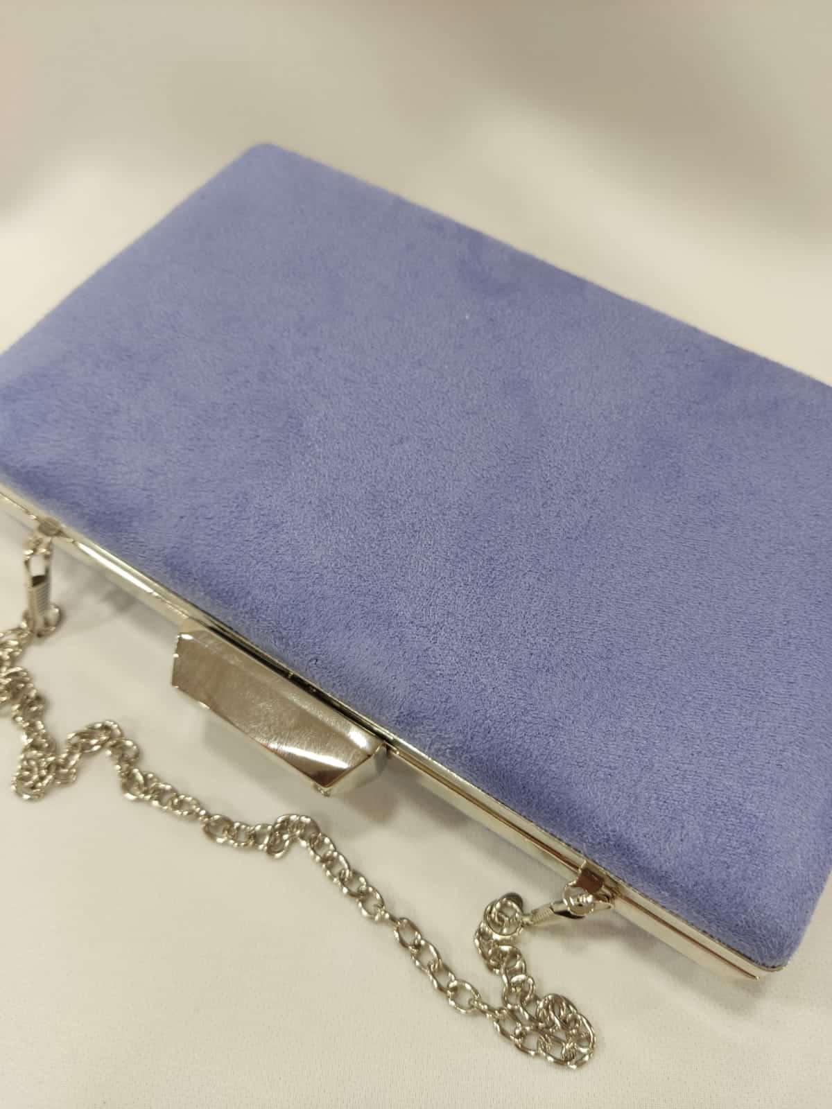 cartera-mano-clutch-azul-cielo-celeste-tacones-laura-mod-19-137-3