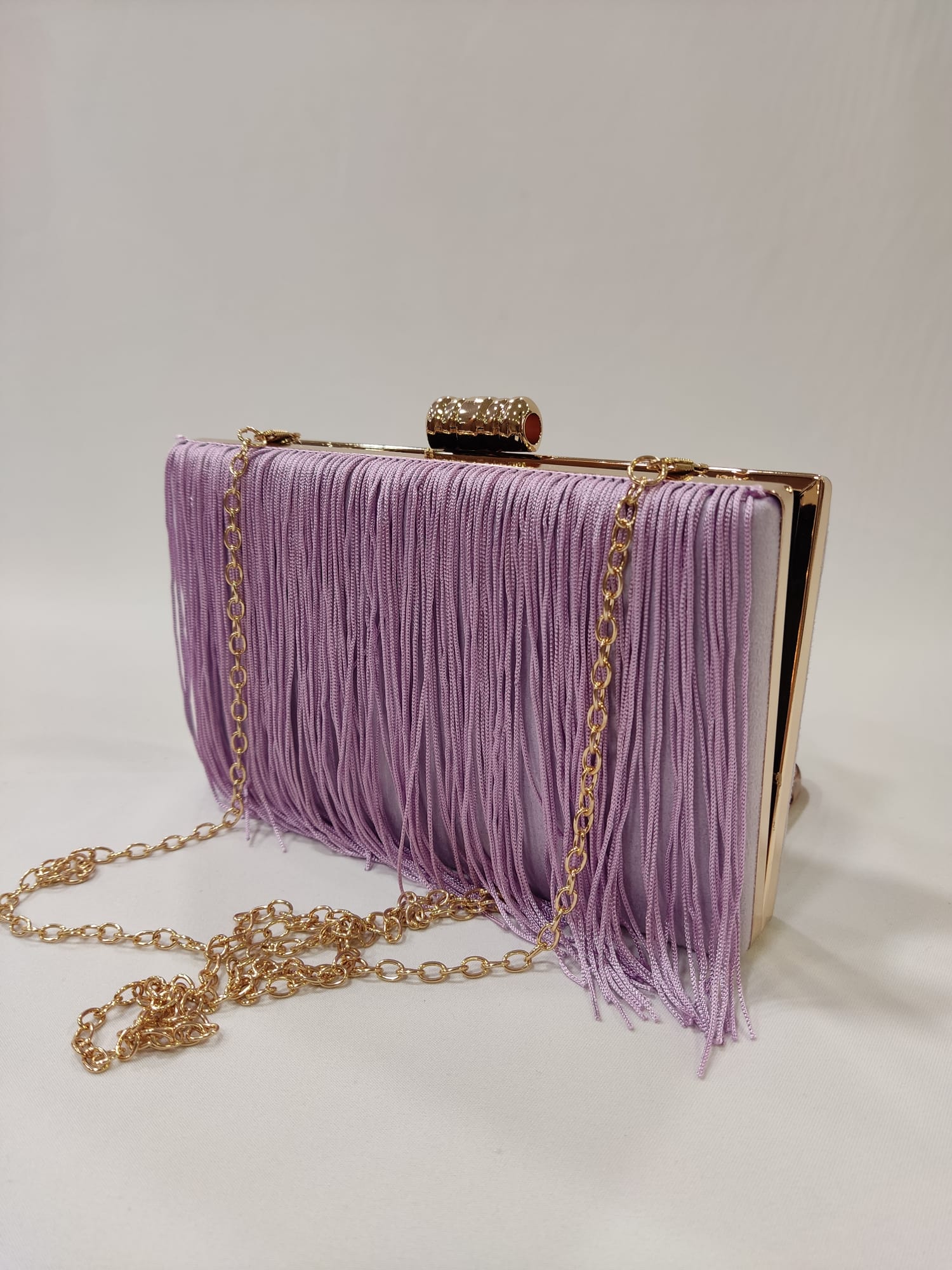 cartera-mano-clutch-flecos-malva-lila-tacones-laura-mod-19-150-2