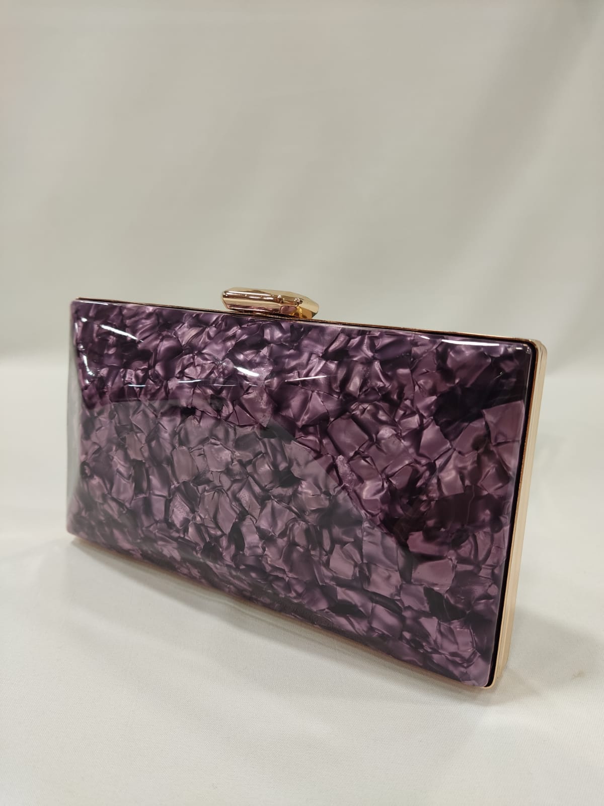 cartera-mano-clutch-tacones-laura-anacarada-morada-mod-10-375-2