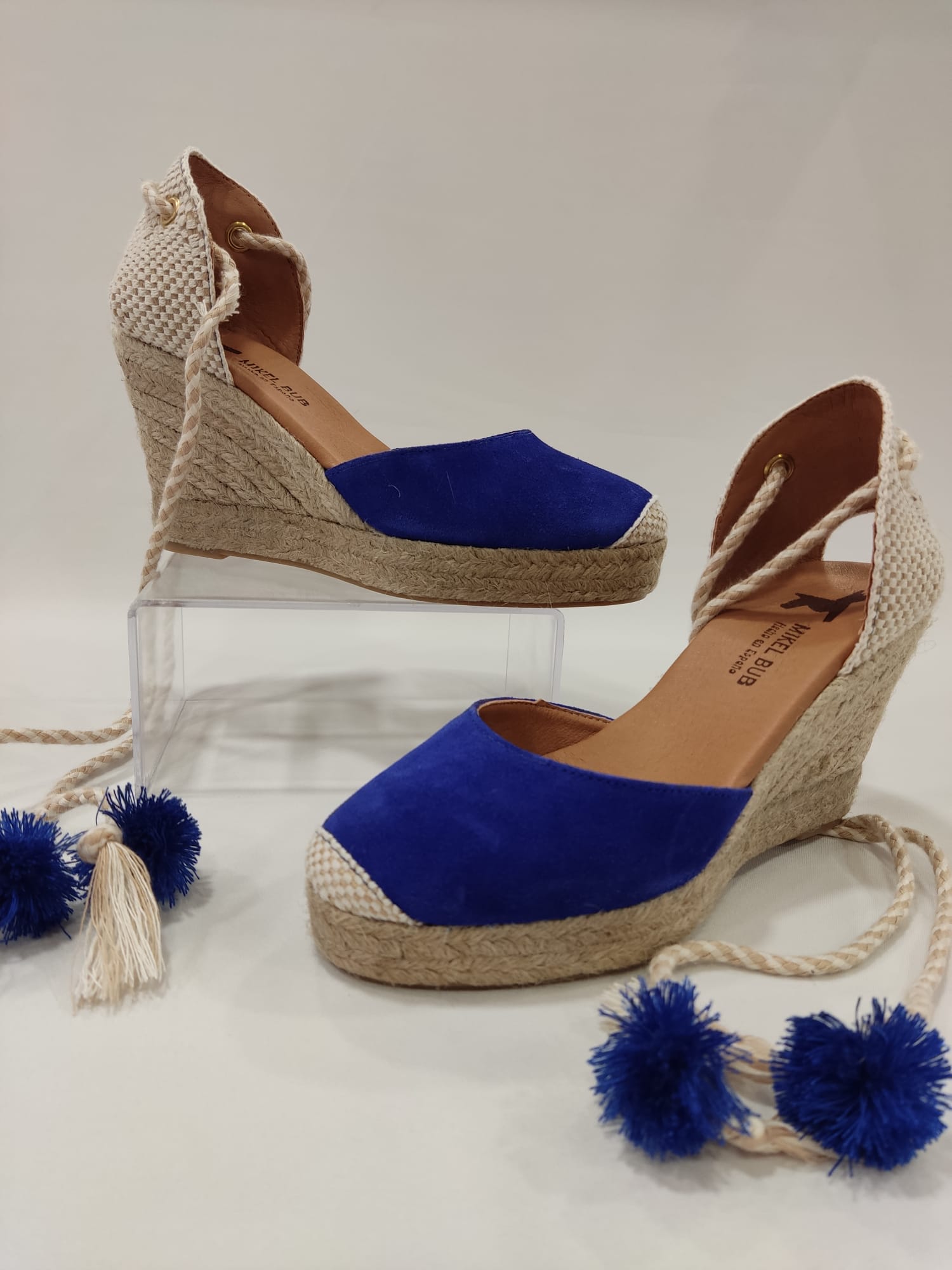 esparto-alpargata-cuna-mikel-bub-tacones-laura-azul-klein-azulon-3.