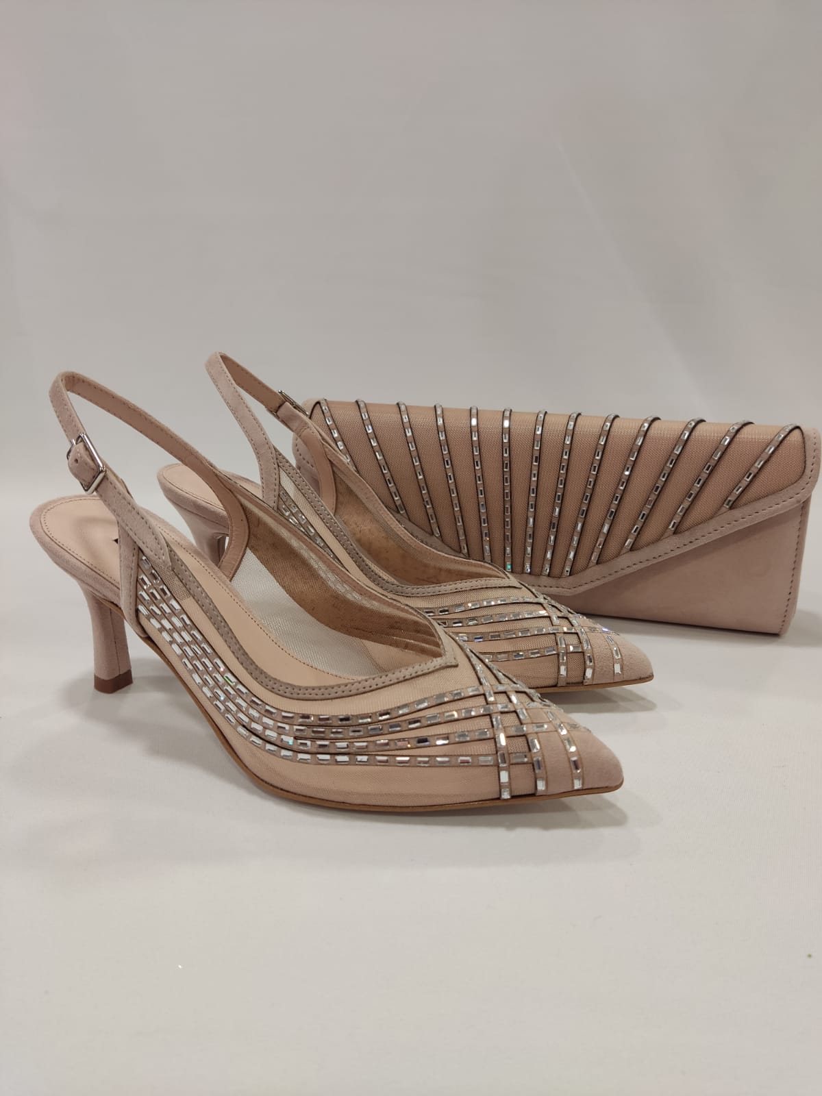 galileo-argenta-dibia-tacones-laura-destalonado-madrina-fantasia-5