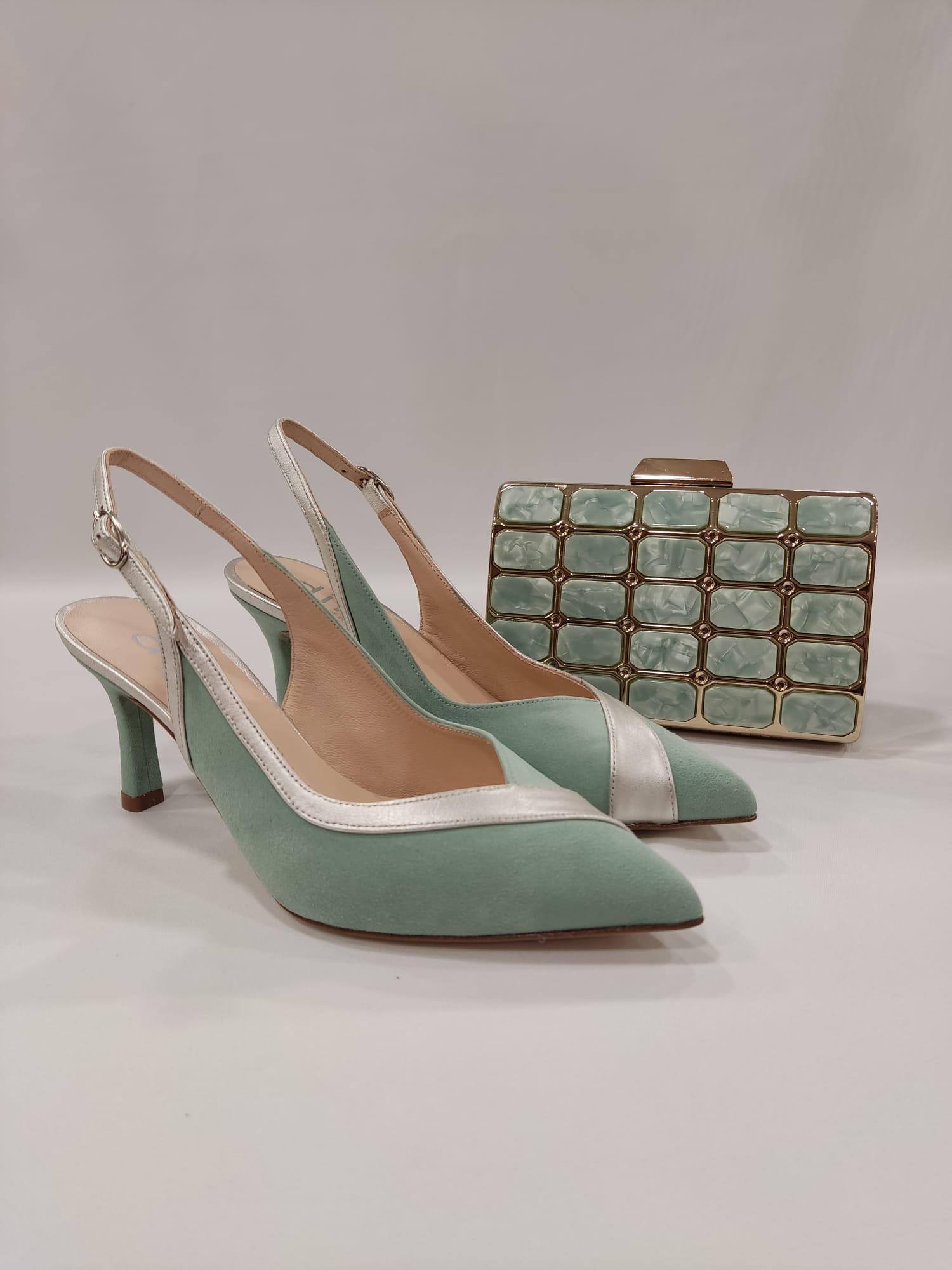 genova-dibia-tacones-laura-ante-verde-gris-ceniza-rosa-2