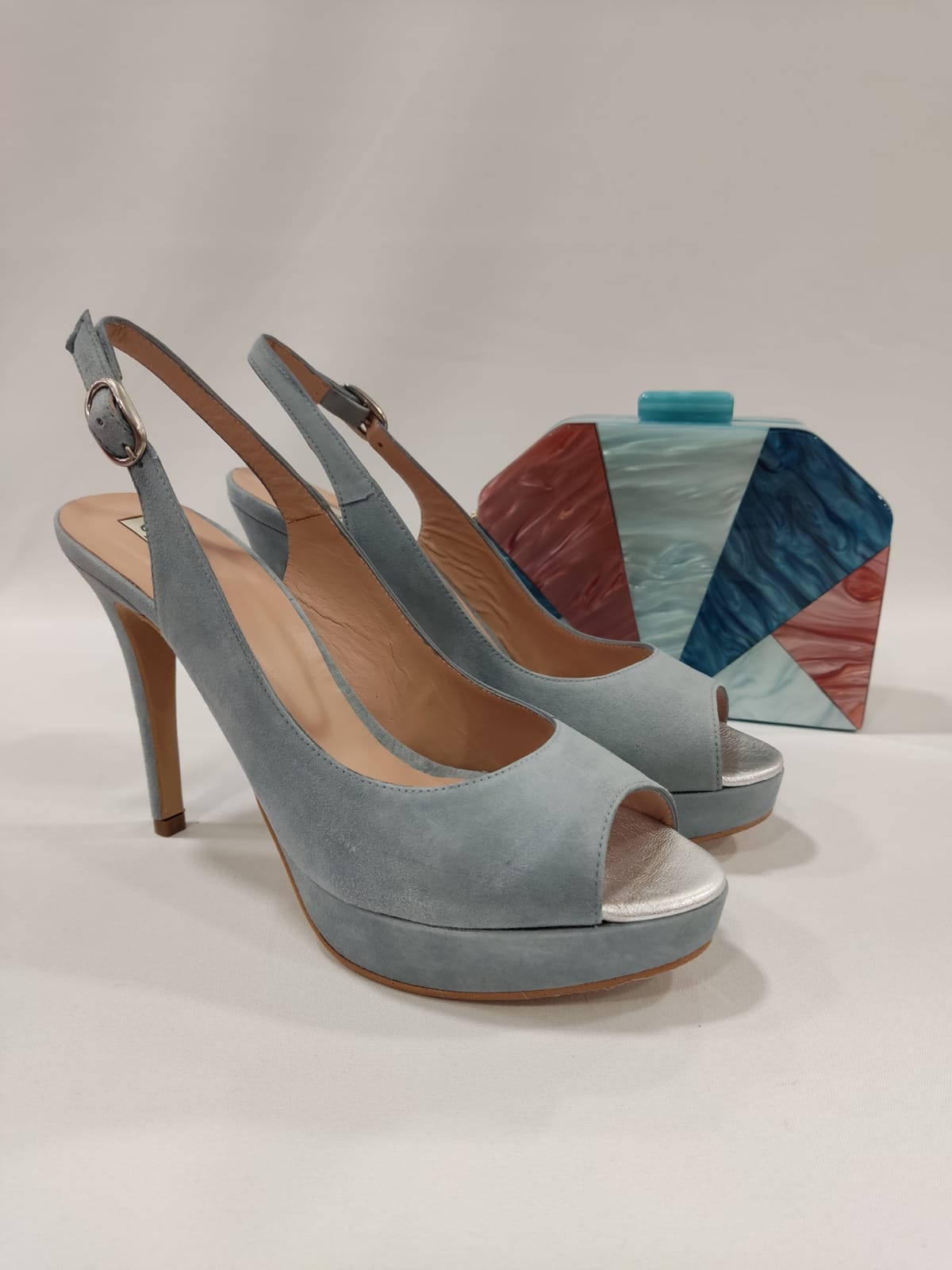 tatiana-ezzio-tacones-laura-sandalias-5