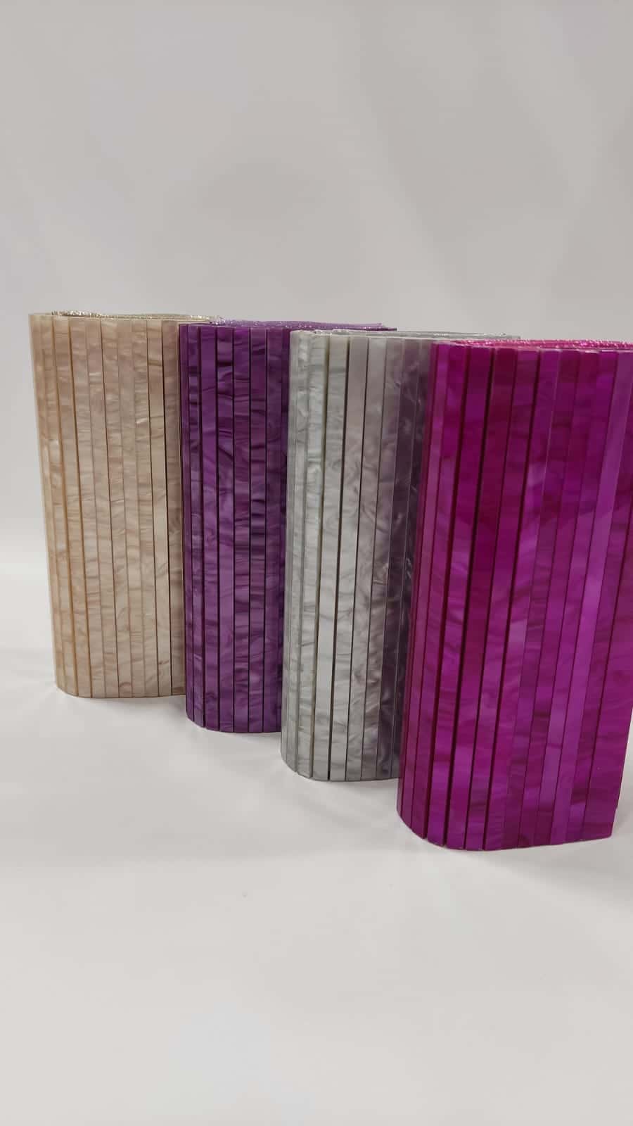 cartera-anacarada-clutch-tacones-laura-mod-rayas-rayada-41-18-1