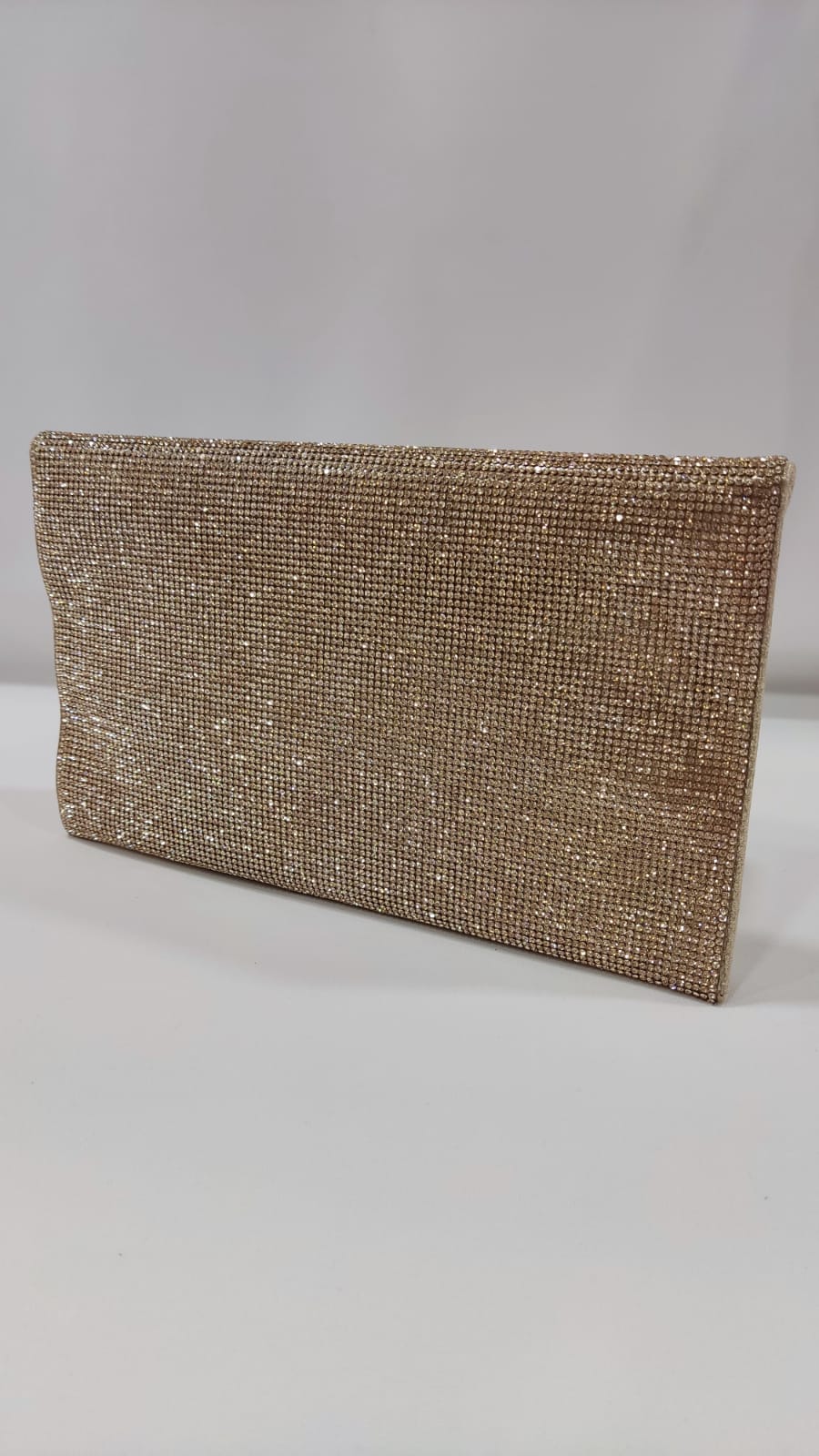 cartera-mano-clutch-sobre-brillo-brilli-tacones-laura-mod-15-24-1