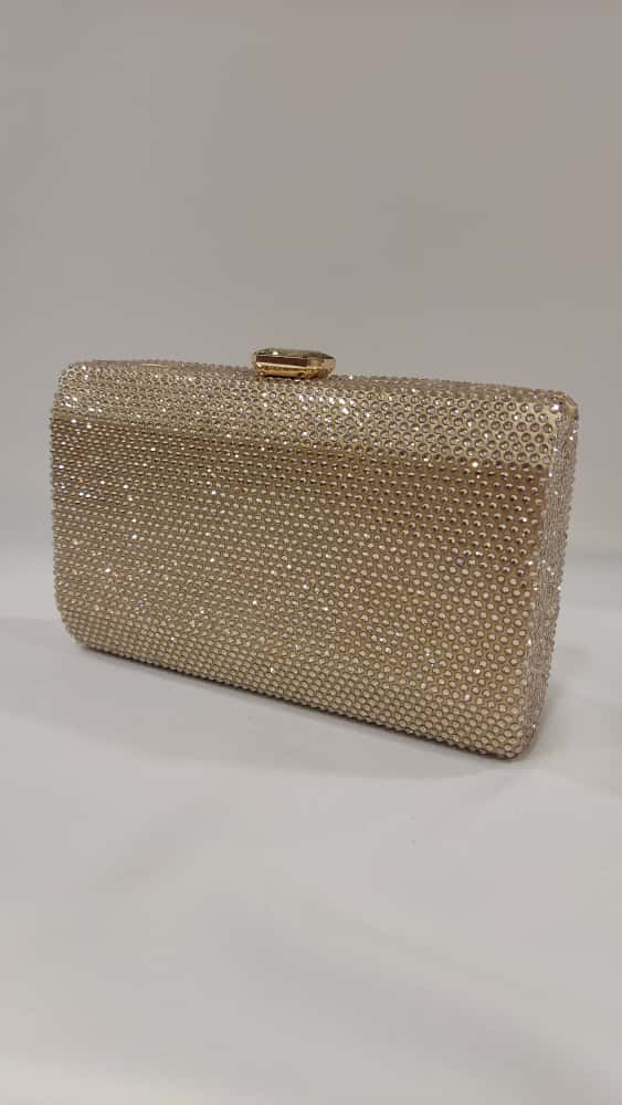 artera-mano-clutch-tacones-laura-piedrecitas-brillantes-mod15-35-4