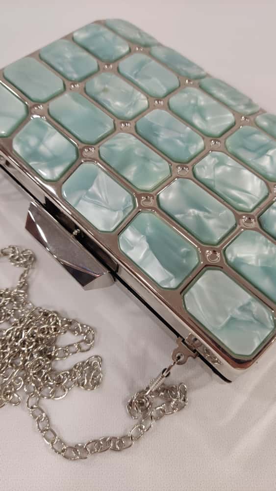 cartera-mano-clutch-tacones-laura-verde-agua-rectangulos-anacarado-mod-12-125-1