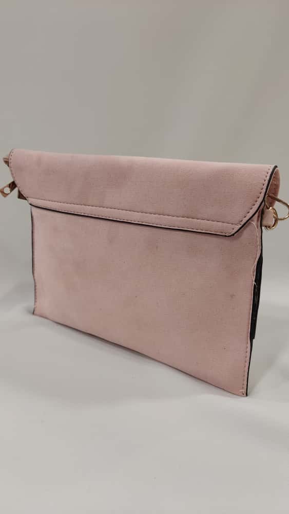 cartera-sobre-plano-banda-rosa-nude-mod-48-12-2