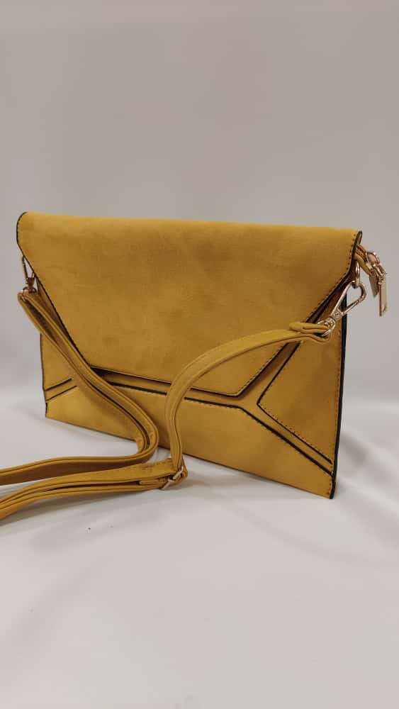cartera-sobre-plano-tacones-laura-mod-48-14-13