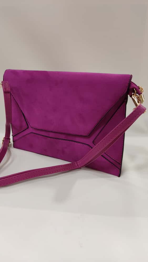 cartera-sobre-plano-tacones-laura-mod-48-14-3